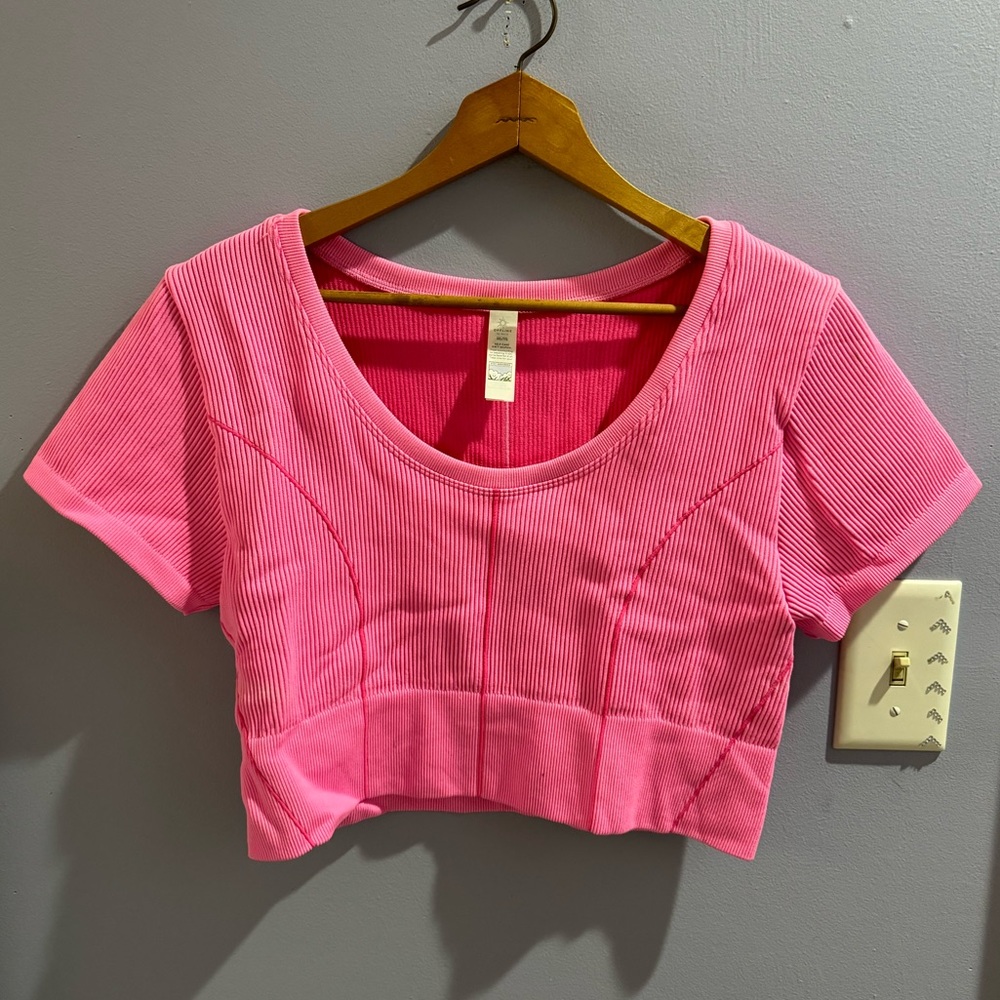 🦋aerie cropped tee🦋